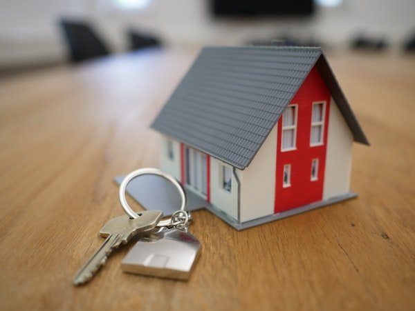 Real Estate & Builders